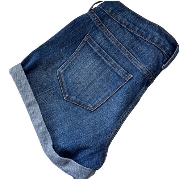 Old Navy Boyfriend Cuffed Shorts SZ 2 - Picture 3 of 4